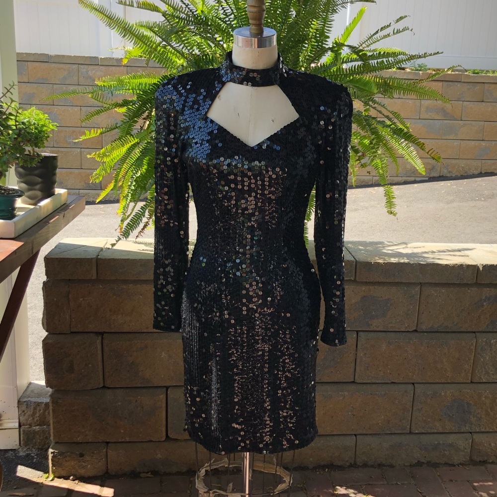 Vintage 1980s black fitted sequin dress